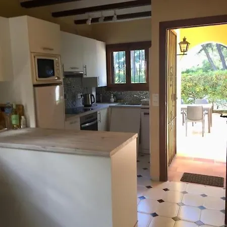 Casa Catarina, *